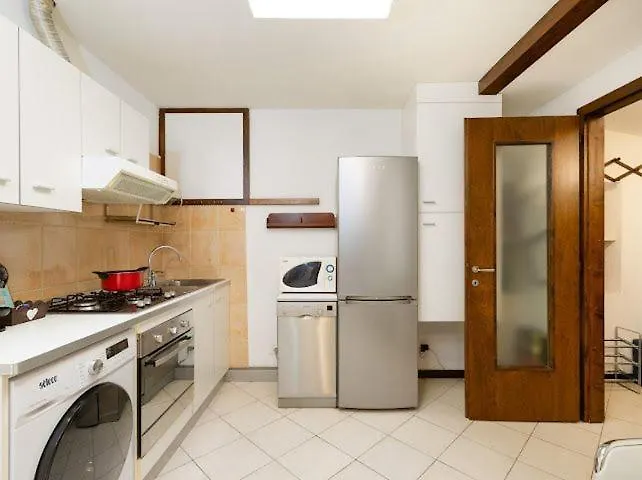 Il Nido Di Massimo - A Due Passi Dal Centro Apartamento Trieste